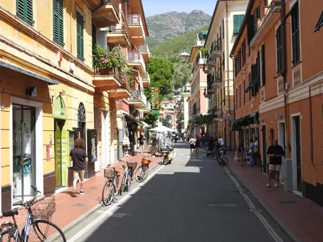 Via Jacopo da Levanto
